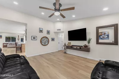 3046 E Glade Avenue, Mesa, AZ 85204 - Photo 17