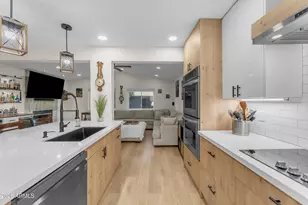 3046 E Glade Ave, Mesa, AZ 85204 - Photo 9