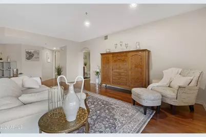 5104 N 32nd Street #126, Phoenix, AZ 85018 - Photo 3