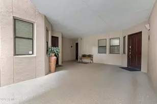 5104 N 32nd St, Phoenix, AZ 85018 - Photo 29