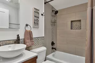 6929 E Chaparral Rd, Paradise Valley, AZ 85253 - Photo 19