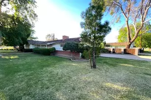 1302 W Hayward Ave, Phoenix, AZ 85021 - Photo 1