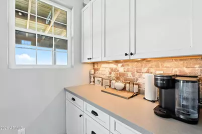 37827 S Gods Country Road, Wickenburg, AZ 85390 - Photo 17