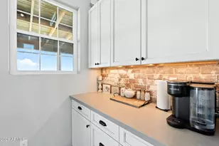 37827 S Gods Country Rd, Wickenburg, AZ 85390 - Photo 17