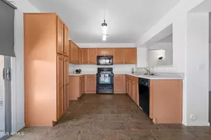 5242 S Dove Hollow, Buckeye, AZ 85326 - Photo 11