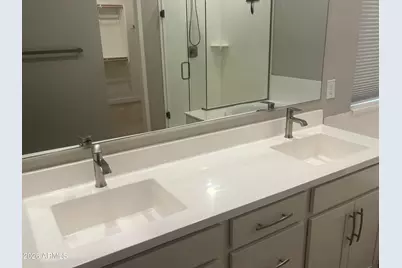 17295 W Valentine Street, Surprise, AZ 85388 - Photo 9