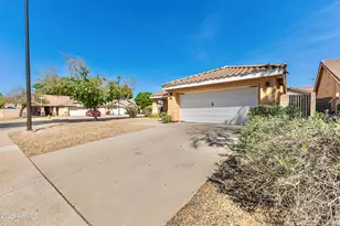 1209 N Charles St, Gilbert, AZ 85233 - Photo 3