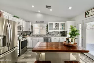 1209 N Charles St, Gilbert, AZ 85233 - Photo 1