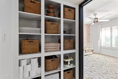 2814 E Sierra Street, Phoenix, AZ 85028 - Photo 17