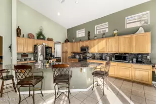 673 W Raven Dr, Chandler, AZ 85286 - Photo 11