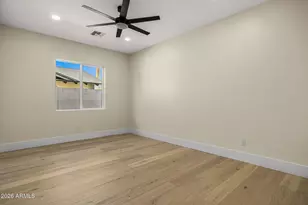 3002 N 53rd Pl, Phoenix, AZ 85018 - Photo 29