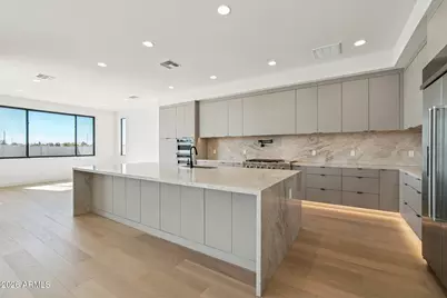 2351 E Aquarius Place, Chandler, AZ 85249 - Photo 11