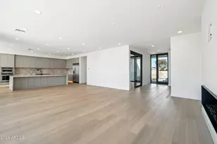 2351 E Aquarius Pl, Chandler, AZ 85249 - Photo 9