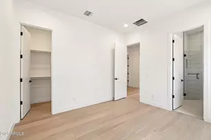 2351 E Aquarius Pl, Chandler, AZ 85249 - Photo 23