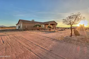 54463 W Sunburst St, Maricopa, AZ 85139 - Photo 3