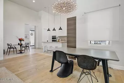 4528 N 39th Place, Phoenix, AZ 85018 - Photo 9