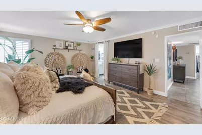 2449 W Sunrise Drive, Phoenix, AZ 85041 - Photo 37