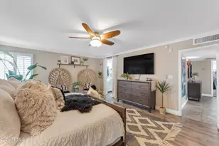 2449 W Sunrise Dr, Phoenix, AZ 85041 - Photo 37