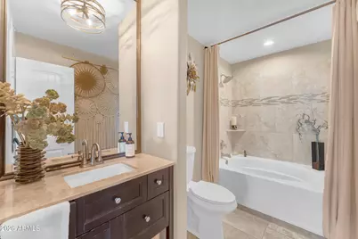 2449 W Sunrise Drive, Phoenix, AZ 85041 - Photo 35
