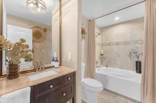 2449 W Sunrise Dr, Phoenix, AZ 85041 - Photo 35