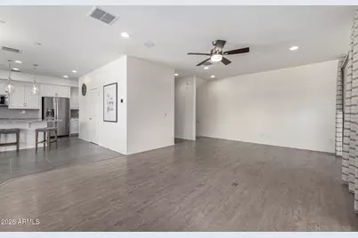 1250 N Abbey Lane #209, Chandler, AZ 85226 - Photo 5