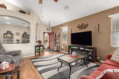 17646 W Babbitt Drive, Surprise, AZ 85374 - Photo 5