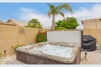 17646 W Babbitt Drive, Surprise, AZ 85374 - Photo 29