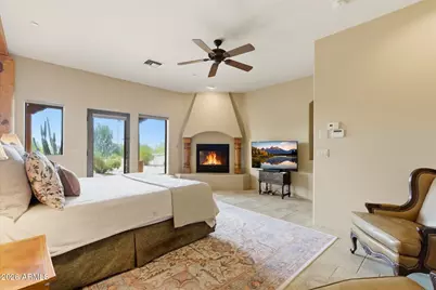 21750 N 30th Way, Phoenix, AZ 85050 - Photo 17