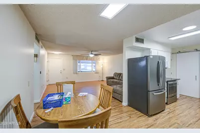 9909 W Newport Drive, Sun City, AZ 85351 - Photo 7