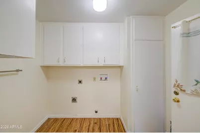 9909 W Newport Drive, Sun City, AZ 85351 - Photo 13