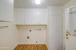 9909 W Newport Dr, Sun City, AZ 85351 - Photo 13