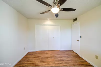 9909 W Newport Drive, Sun City, AZ 85351 - Photo 7