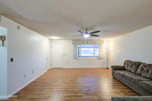 9909 W Newport Dr, Sun City, AZ 85351 - Photo 23