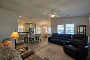 650 N Hawes Rd, Mesa, AZ 85207 - Photo 17