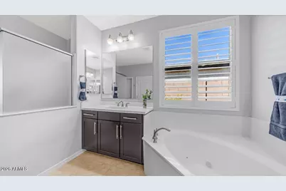 43422 N Hudson Trail, New River, AZ 85087 - Photo 29