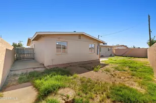 3812 W Loma Ln, Phoenix, AZ 85051 - Photo 27