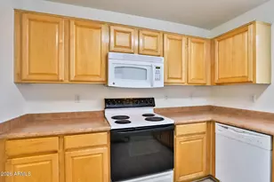 1697 N La Fresa Dr, Goodyear, AZ 85338 - Photo 7
