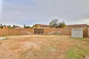 1697 N La Fresa Dr, Goodyear, AZ 85338 - Photo 21