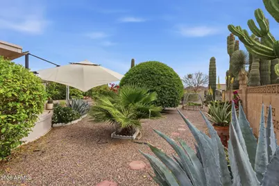 9407 W Glen Oaks Circle, Sun City, AZ 85351 - Photo 15