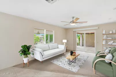 9407 W Glen Oaks Circle, Sun City, AZ 85351 - Photo 5