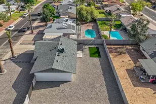 8944 N 17th Ln, Phoenix, AZ 85021 - Photo 3