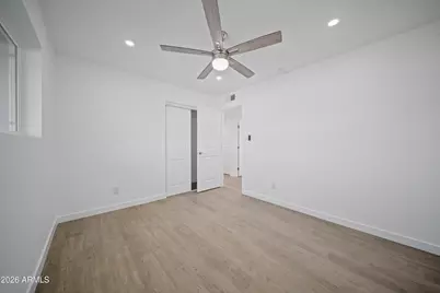 8944 N 17th Lane, Phoenix, AZ 85021 - Photo 13