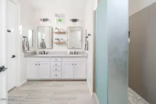 19042 N 54th Ln, Glendale, AZ 85308 - Photo 11