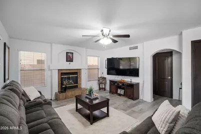 16221 W Latham Street, Goodyear, AZ 85338 - Photo 11