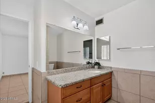 10635 N 44th Ct, Phoenix, AZ 85028 - Photo 29