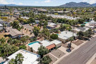 10635 N 44th Ct, Phoenix, AZ 85028 - Photo 49