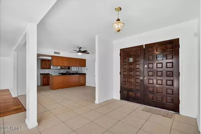 10635 N 44th Court, Phoenix, AZ 85028 - Photo 11