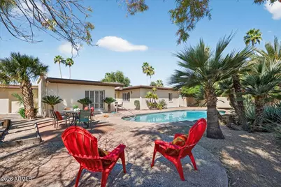 10635 N 44th Court, Phoenix, AZ 85028 - Photo 41