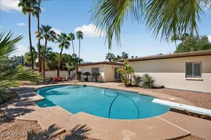 10635 N 44th Ct, Phoenix, AZ 85028 - Photo 45