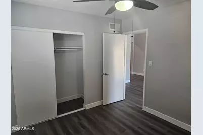 1325 E Vista Avenue #Apt 1, Phoenix, AZ 85020 - Photo 7